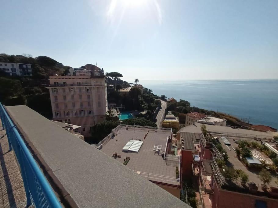 Appartamento Con Stupenda Vista Mare Zona Bristol Rapallo Exterior foto